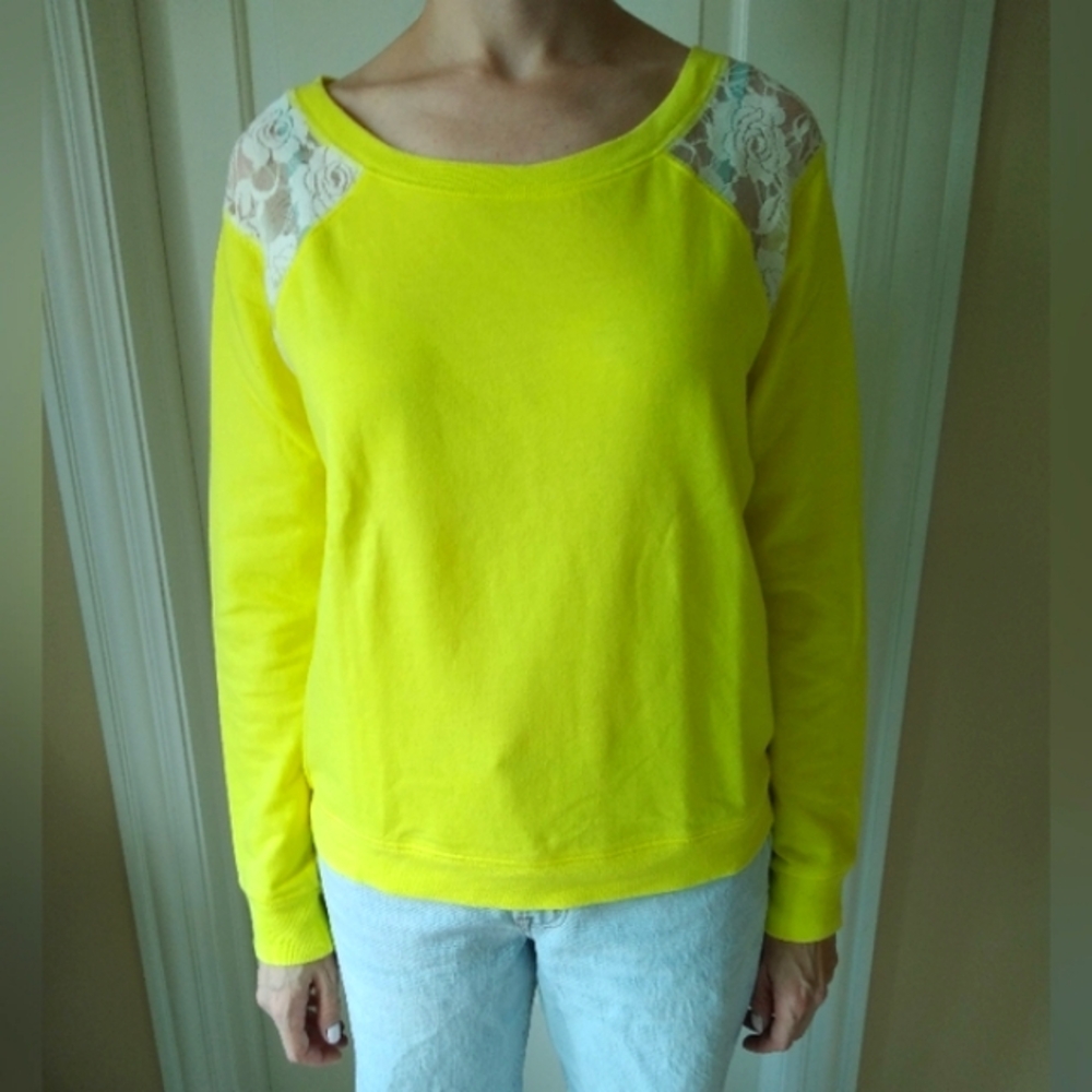 Neon Lace Shoulder Crew Neck Sweatshirt Juniors Large